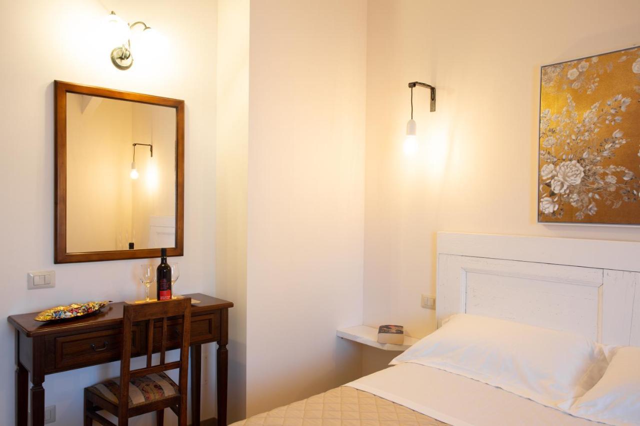 Il Casolare Bed & Breakfast Gradara Exterior photo
