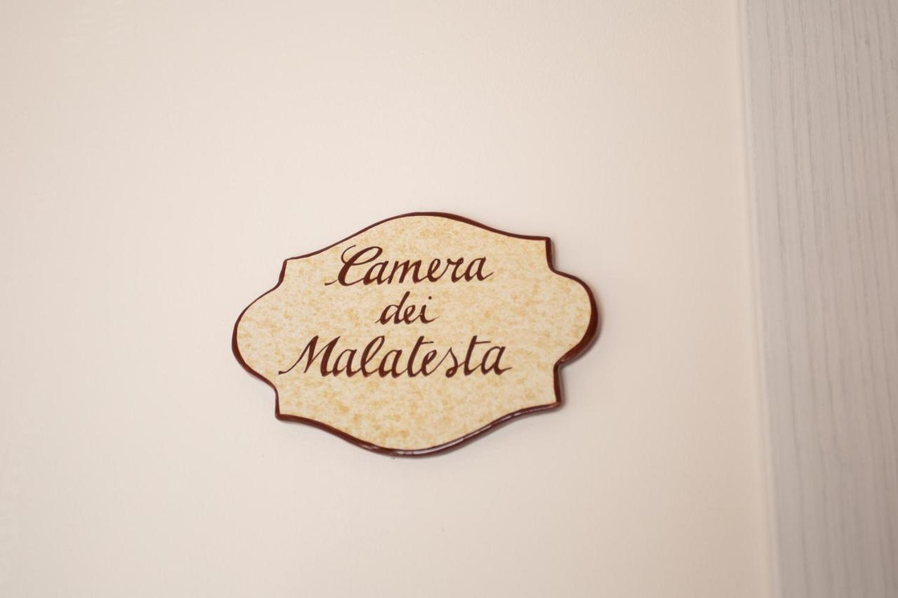Il Casolare Bed & Breakfast Gradara Exterior photo